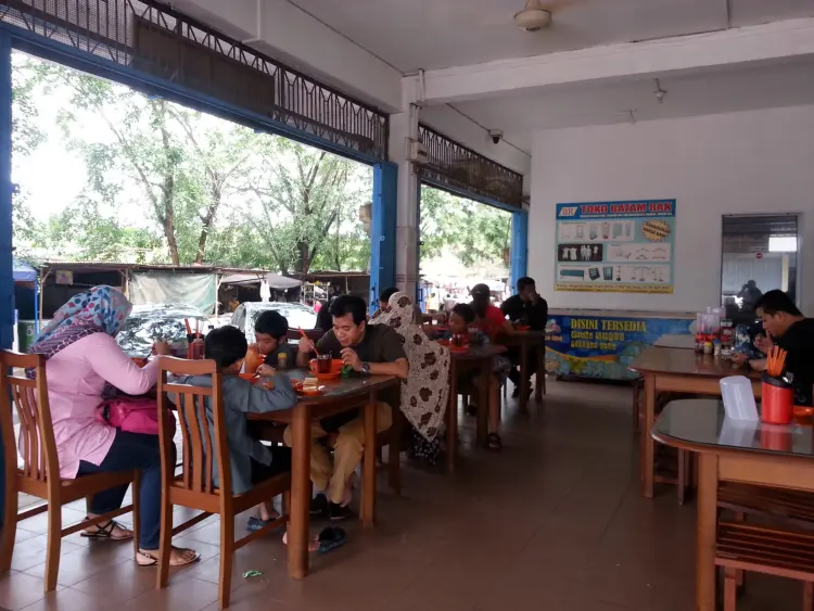 Kedai Kopi Boga Bakso Ikan 8