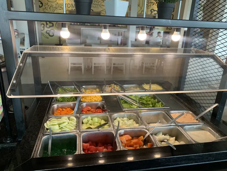 Pizza Hut Restoran 4