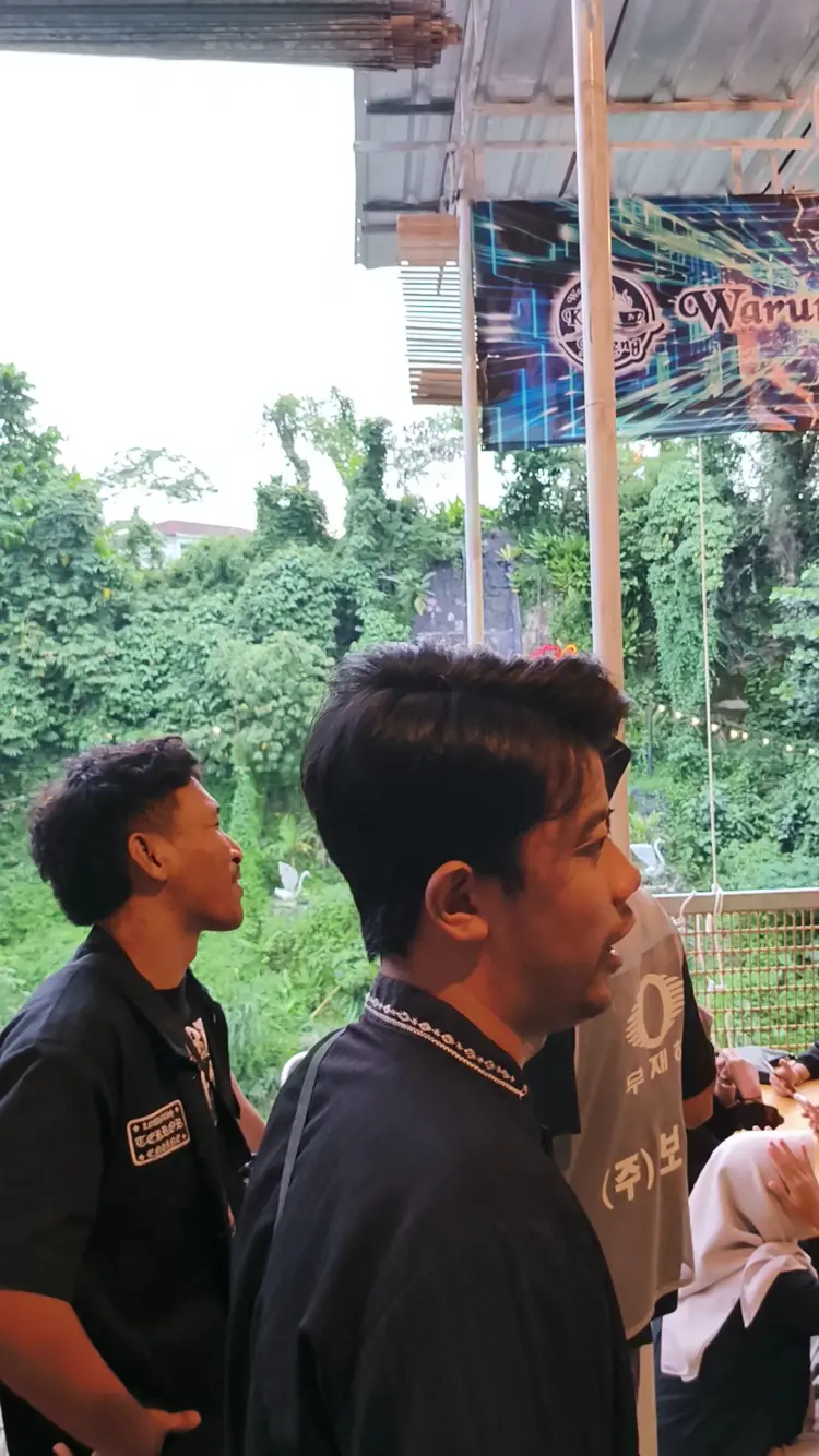 Warung Kali Lereng 10