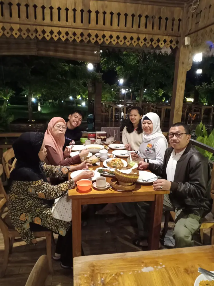 Rumah Makan Praukuno 4