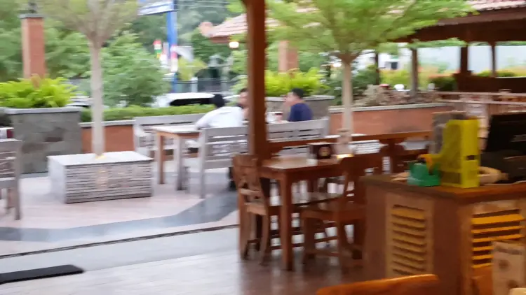 Rumah Makan Praukuno 10