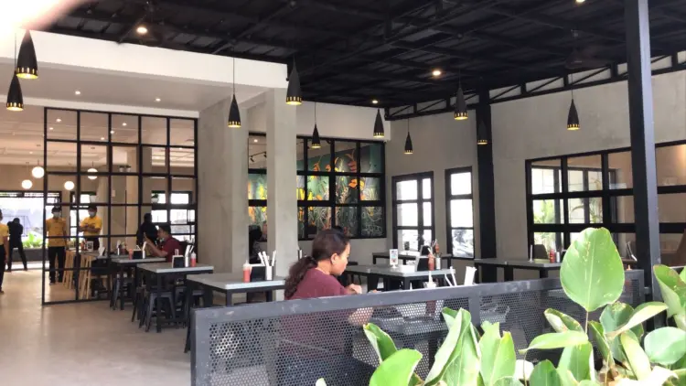 Waroeng Steak & Shake Purnawarman 1