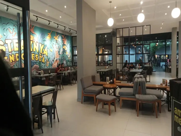 Waroeng Steak & Shake Purnawarman 9