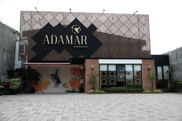 Adamar Kitchen and Lounge 1