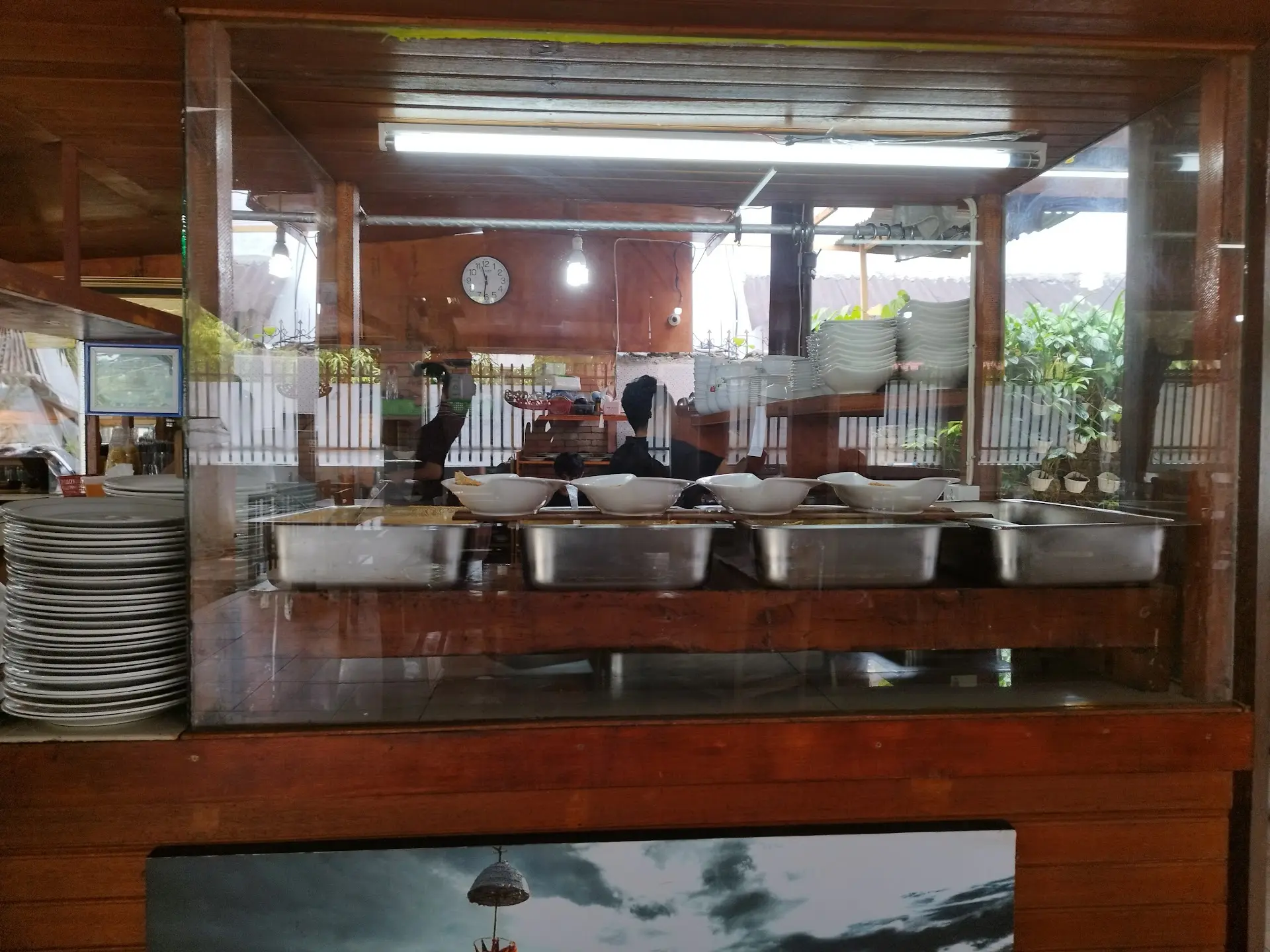 服务员有点Jutek，但这碗全城第一的牛蹄筋我还是冲了！ 5