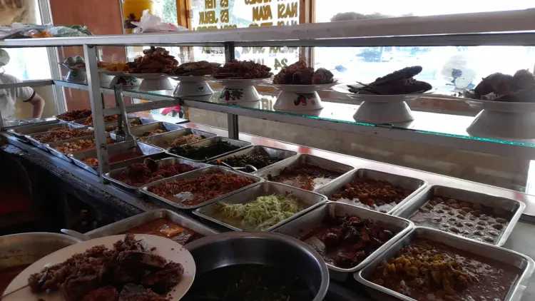 Warteg Safari Putra 4