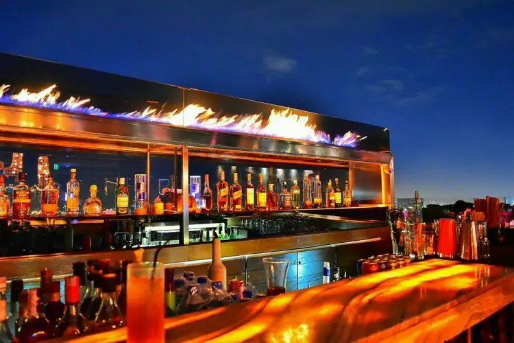 Cloud Lounge Jakarta (Rooftop) 9