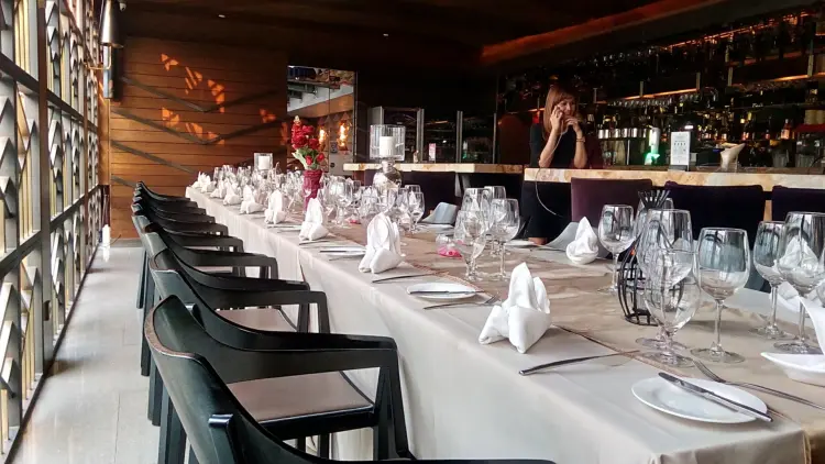 Cloud Lounge Jakarta (Rooftop) 4