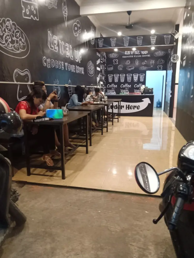Level Up Cafe and Resto 1