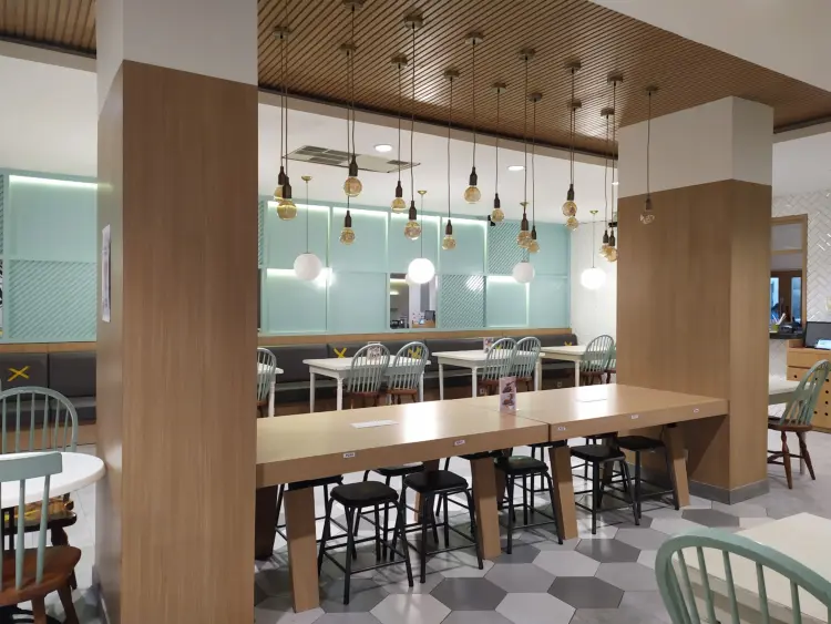 DECAFE Resto, Pastry & Bakery Balikpapan 6