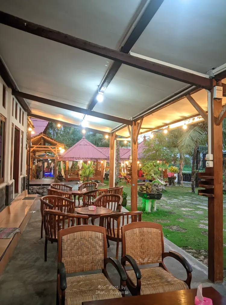 Resto KAMPUNG-KU PUNUKAN Tradisional & Seafood 8
