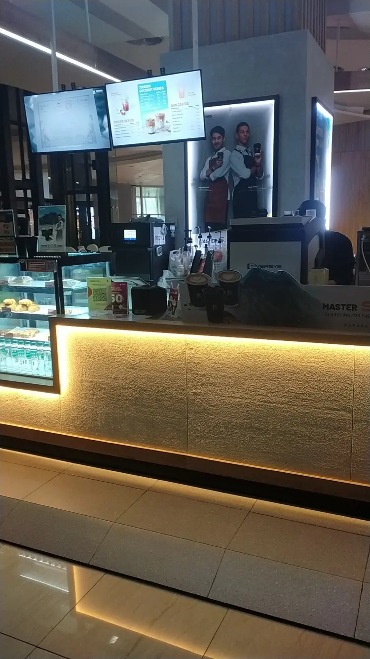 TOMORO COFFEE - FX Sudirman 7