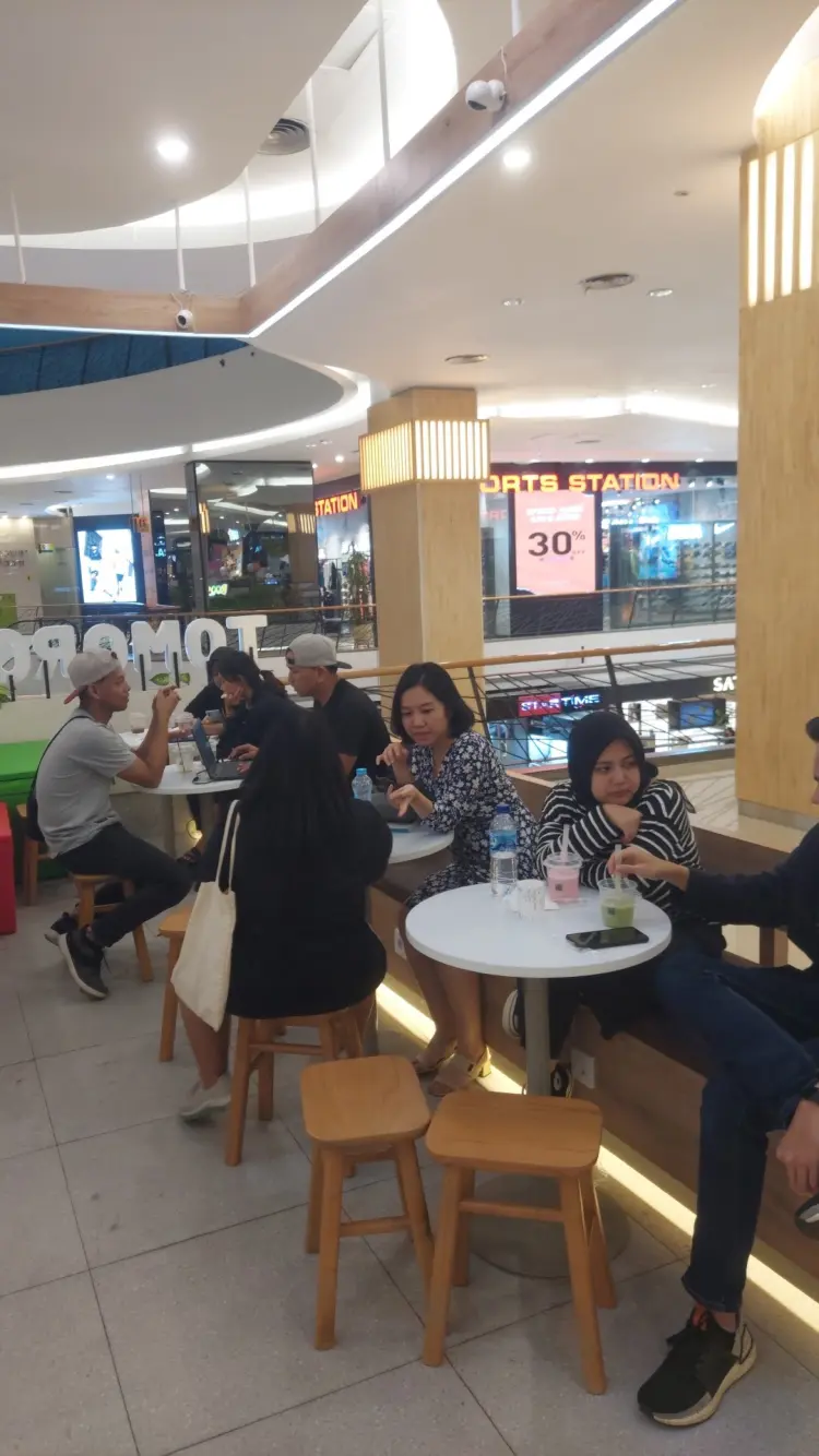 TOMORO COFFEE - FX Sudirman 5