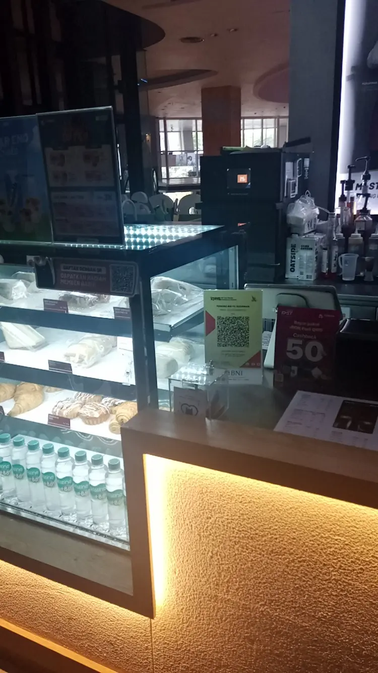 TOMORO COFFEE - FX Sudirman 8