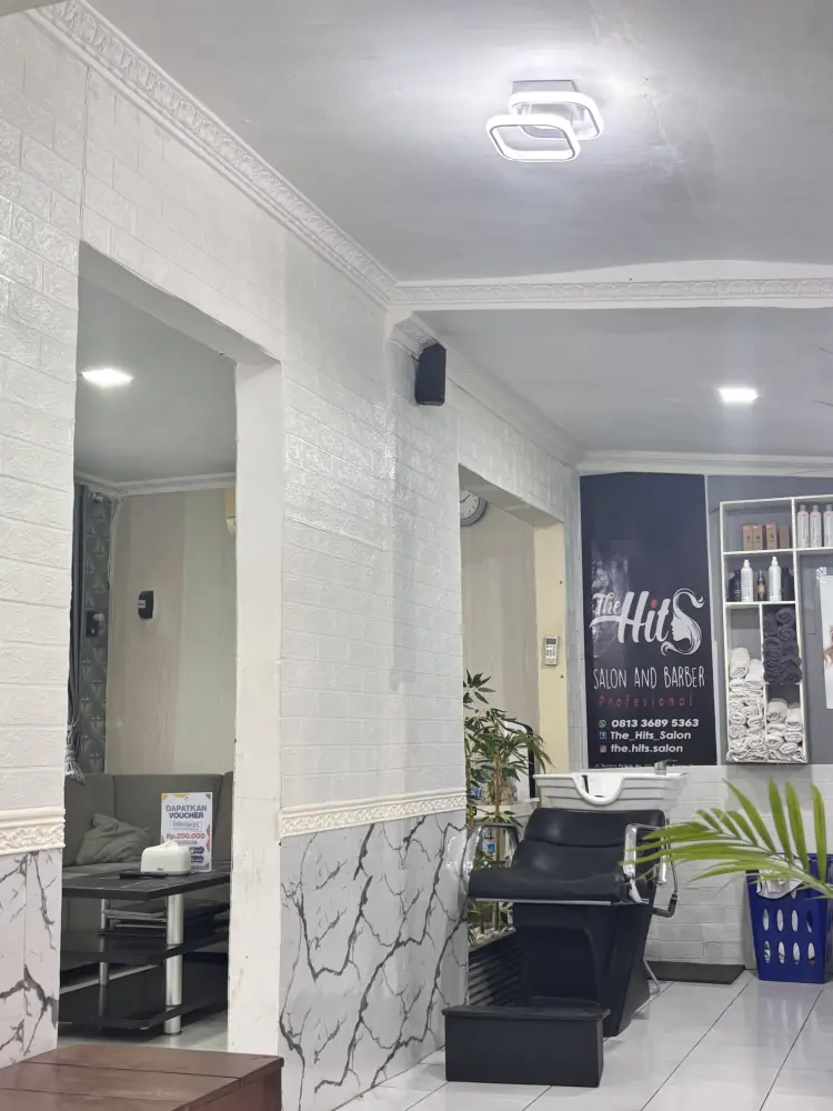 The hits salon new 1