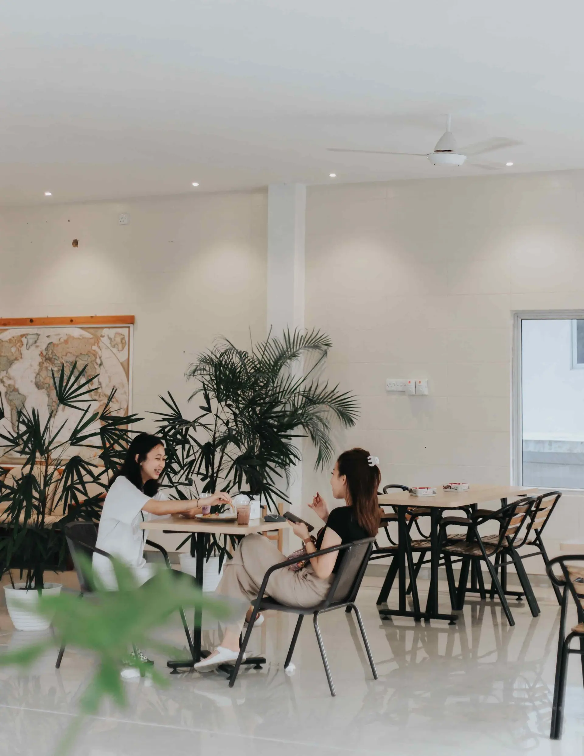 Kata siapa bawa anak nggak bisa Nongkrong chill? Tempat di Batam ini juaranya 4