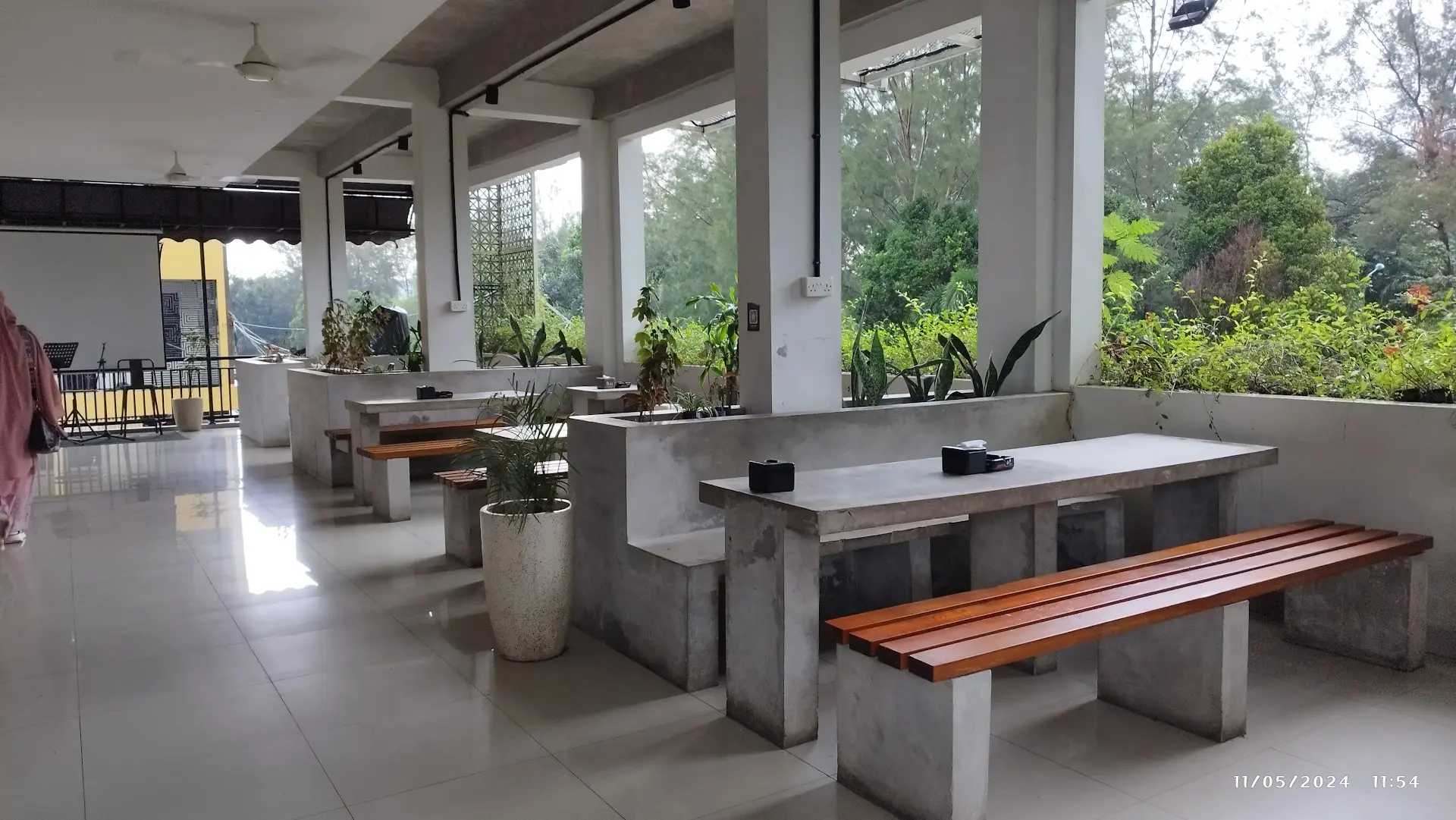 Kata siapa bawa anak nggak bisa Nongkrong chill? Tempat di Batam ini juaranya 2