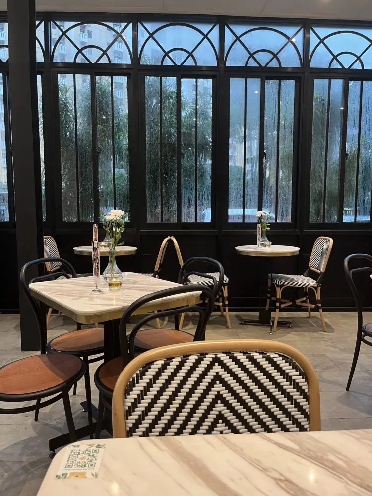 Toby's Estate Pakuwon Mall Bekasi 9