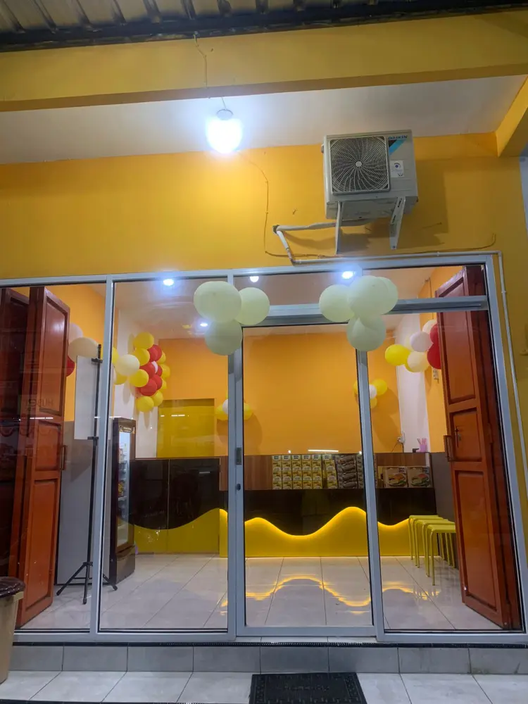 Oma Opa Cakery Makamhaji 1