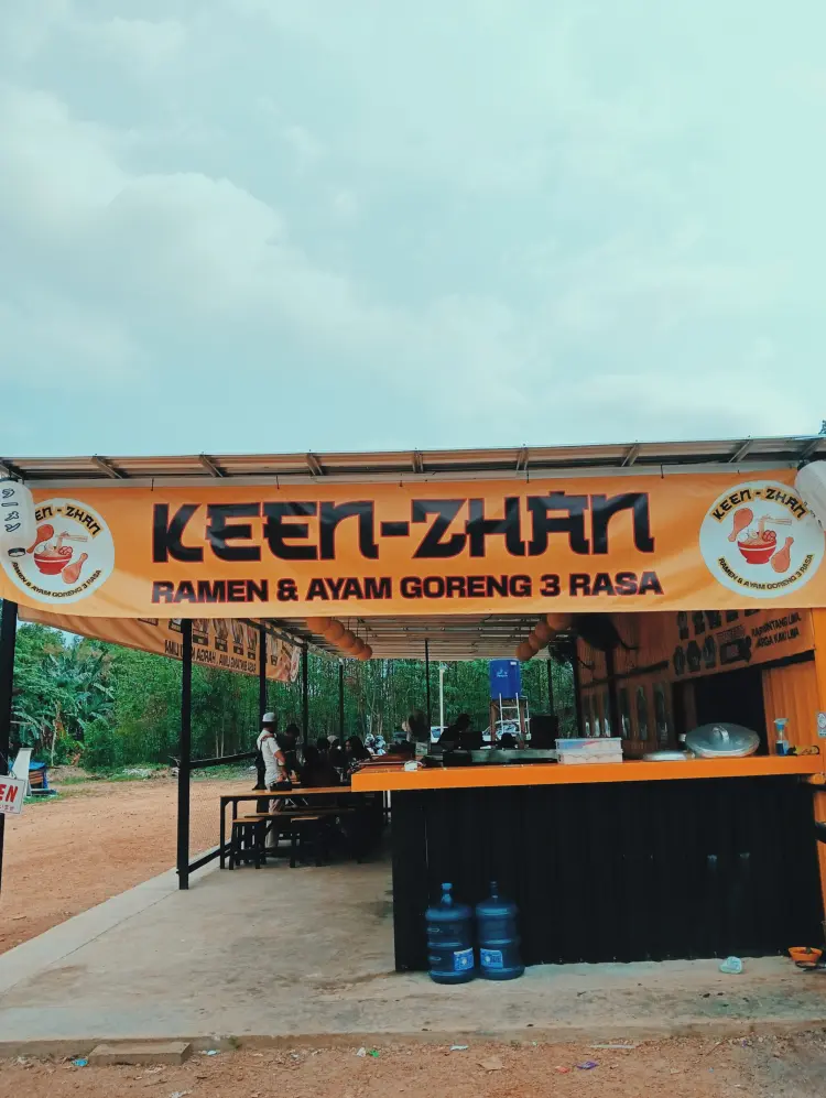 Keen Zhan Ramen & Ayam Goreng 3 Rasa 1