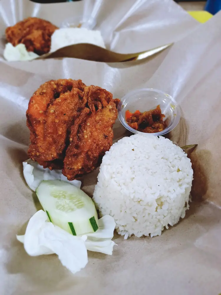 Keen Zhan Ramen & Ayam Goreng 3 Rasa 5