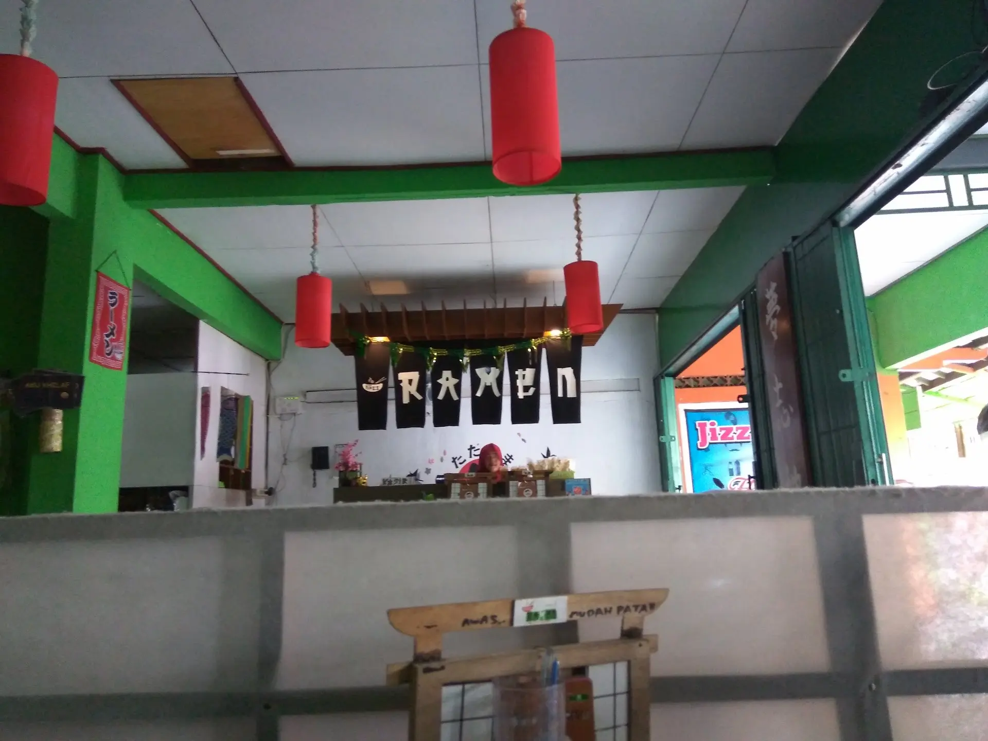 谁说便宜没好货？萨拉蒂加这家动漫拉面第一个不服 8