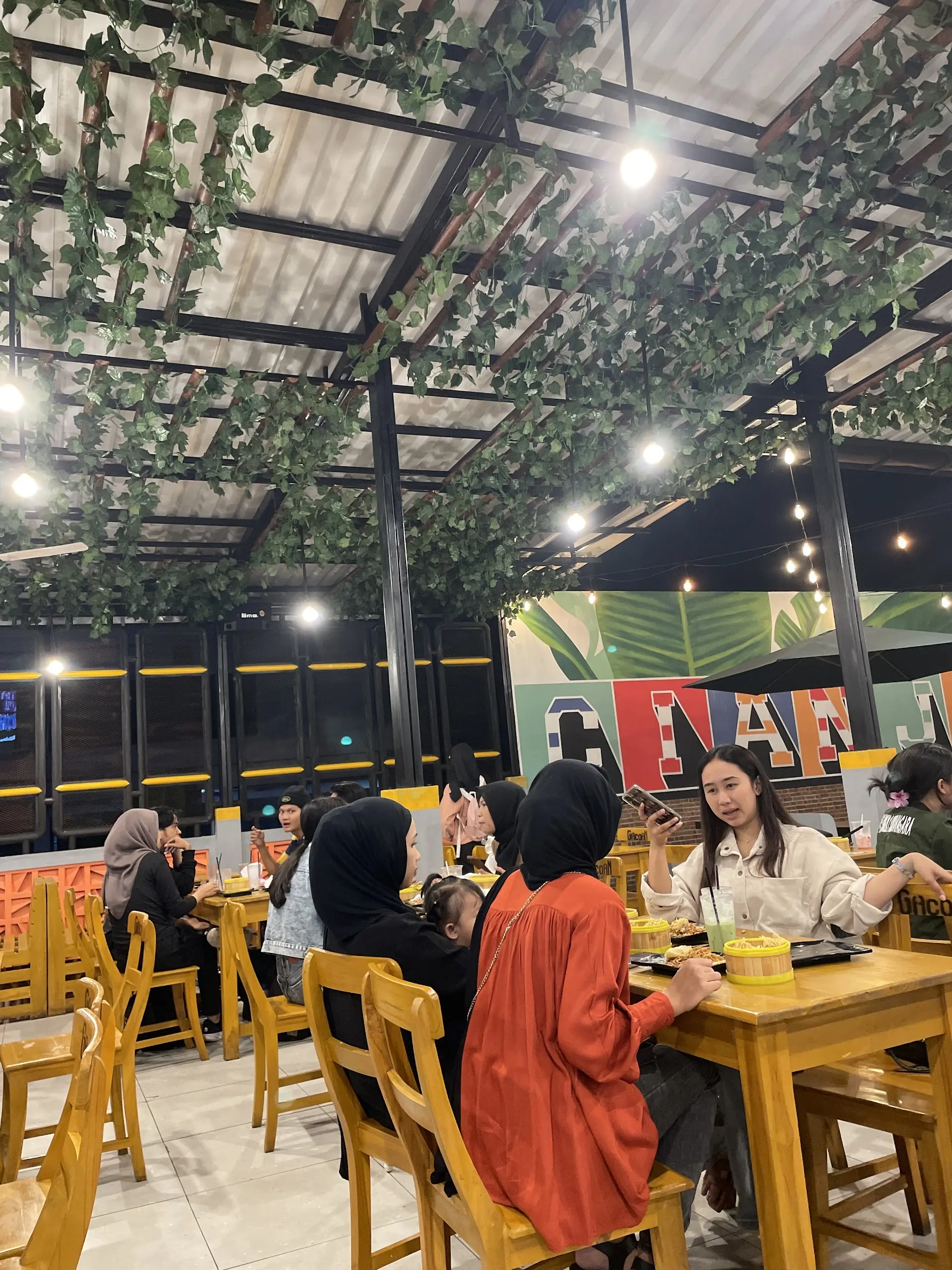 Google 4.9 stars, awful service… What's wrong with this Mie Gacoan in Cianjur? 4