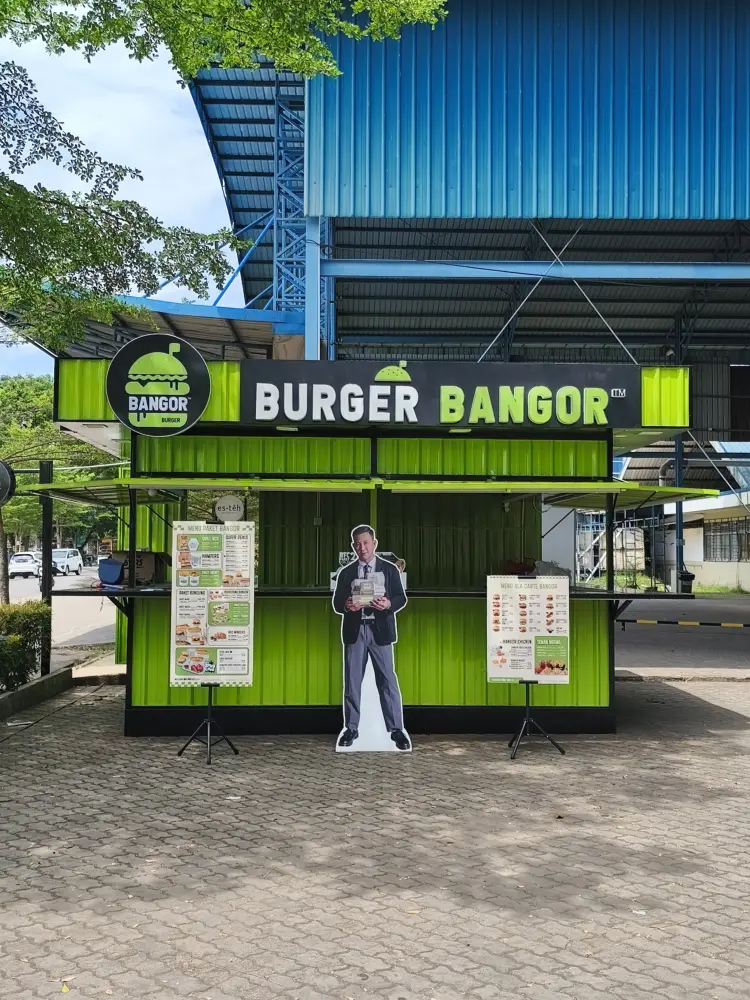 Burger Bangor Batam SP Plaza-Futsal 1
