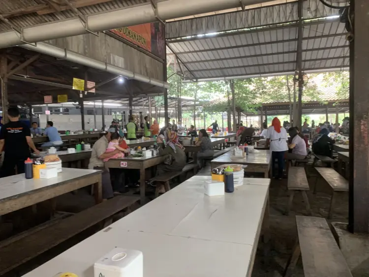 Sate Maranggi Haji Yetty 9