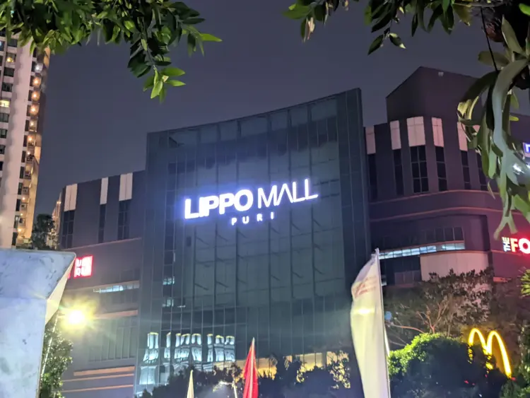 Lippo Mall Puri 1