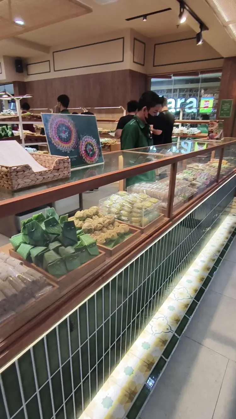 Sari Sari - Aneka Kue Jajan Pasar 8