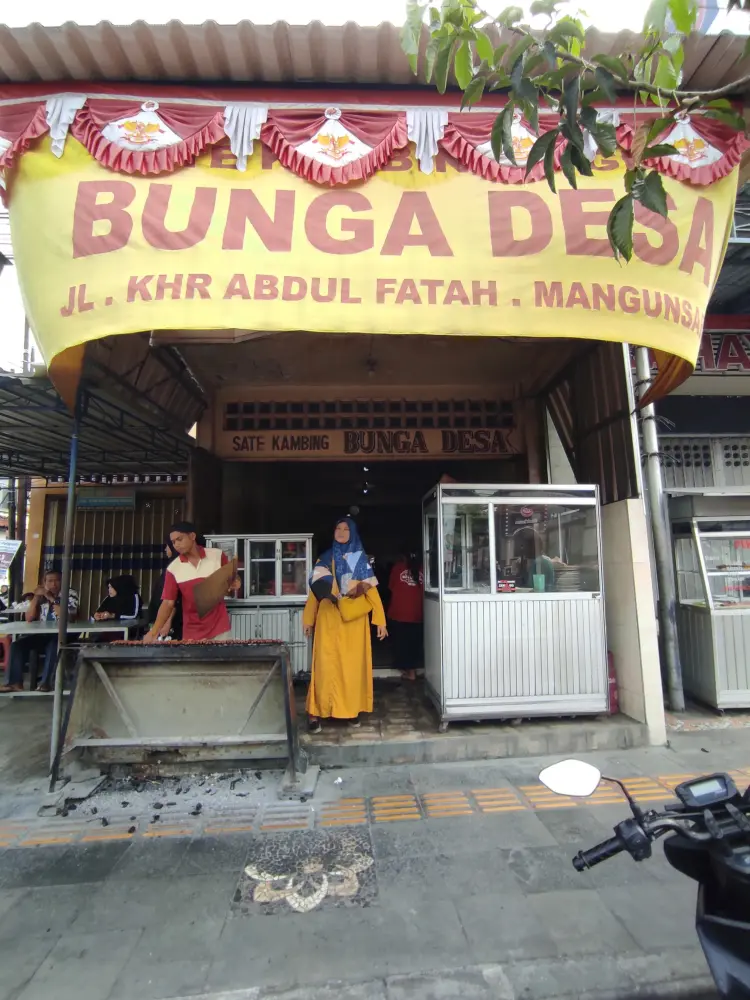 Sate Kambing Bunga Desa 1