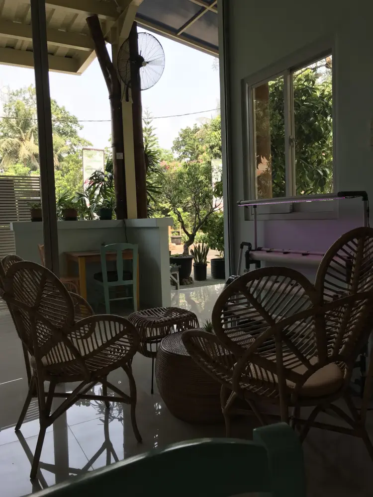 Kebuni Juice - Jus Luber, Roti Bakar & Platter untuk Keluarga 3