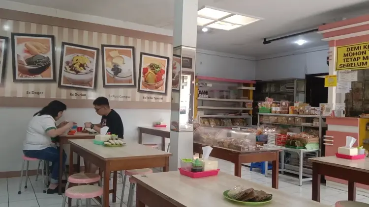 Kuliner Legend "Es Murni Magelang" 6