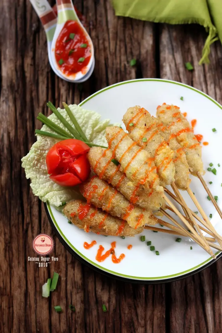 Lesehan 'KOPIAN' Pak Heri Sémpolan & sosis bakar 1