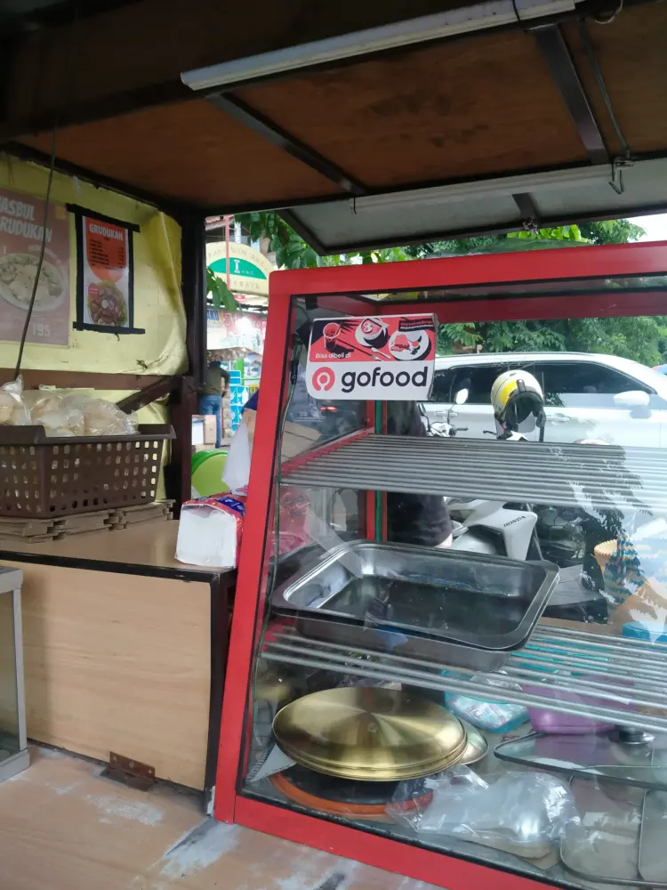 Nasi kebuli La Tahzan khas Ampel cabang karmen 2