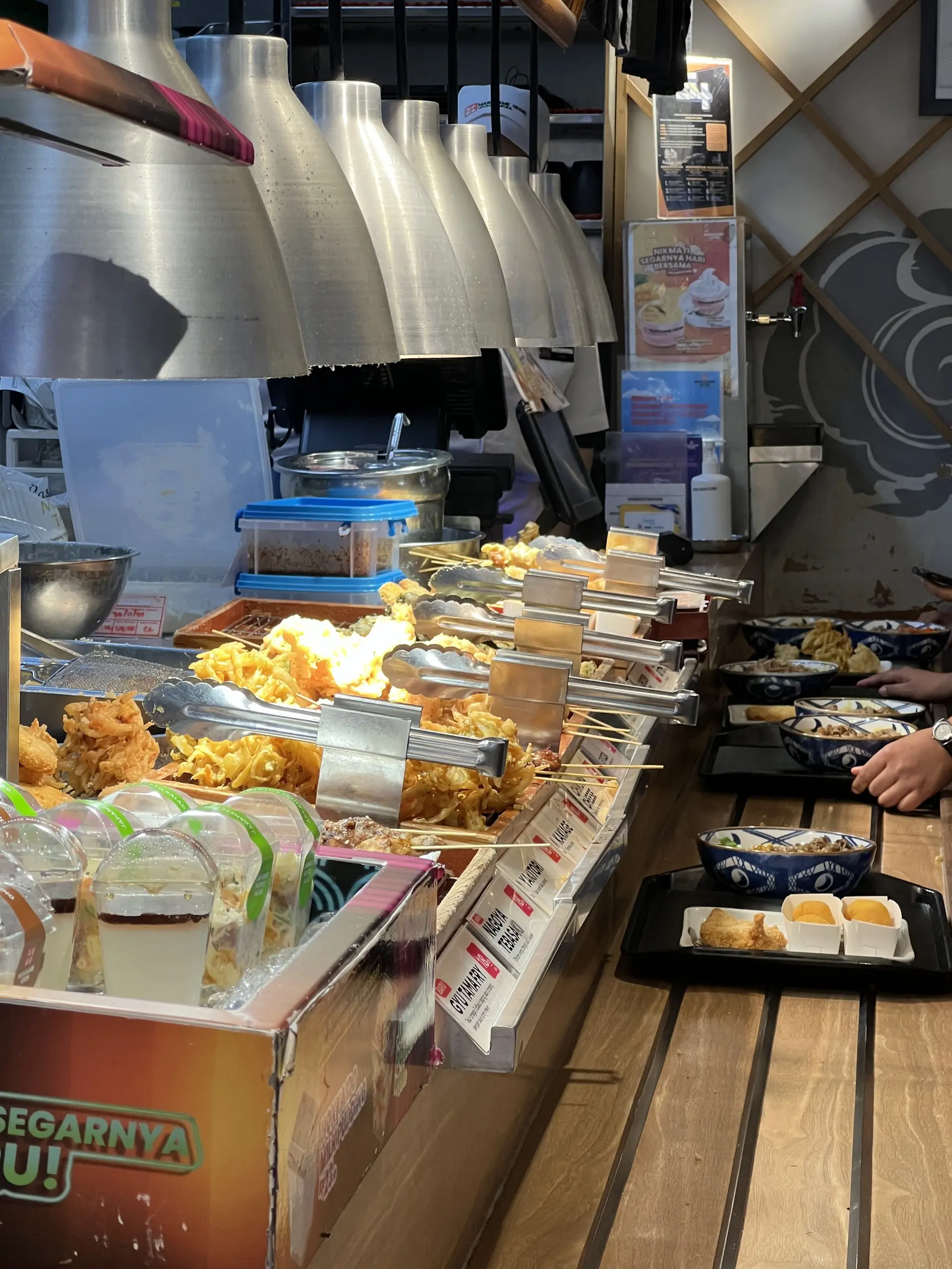 Marugame Udon can fail? The tempura at this Batam branch… thanks for nothing. 1