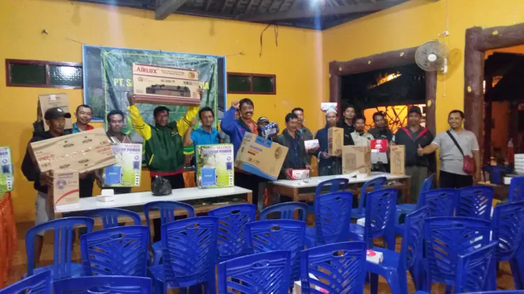 Rumah Makan Gerbang Trisik 9