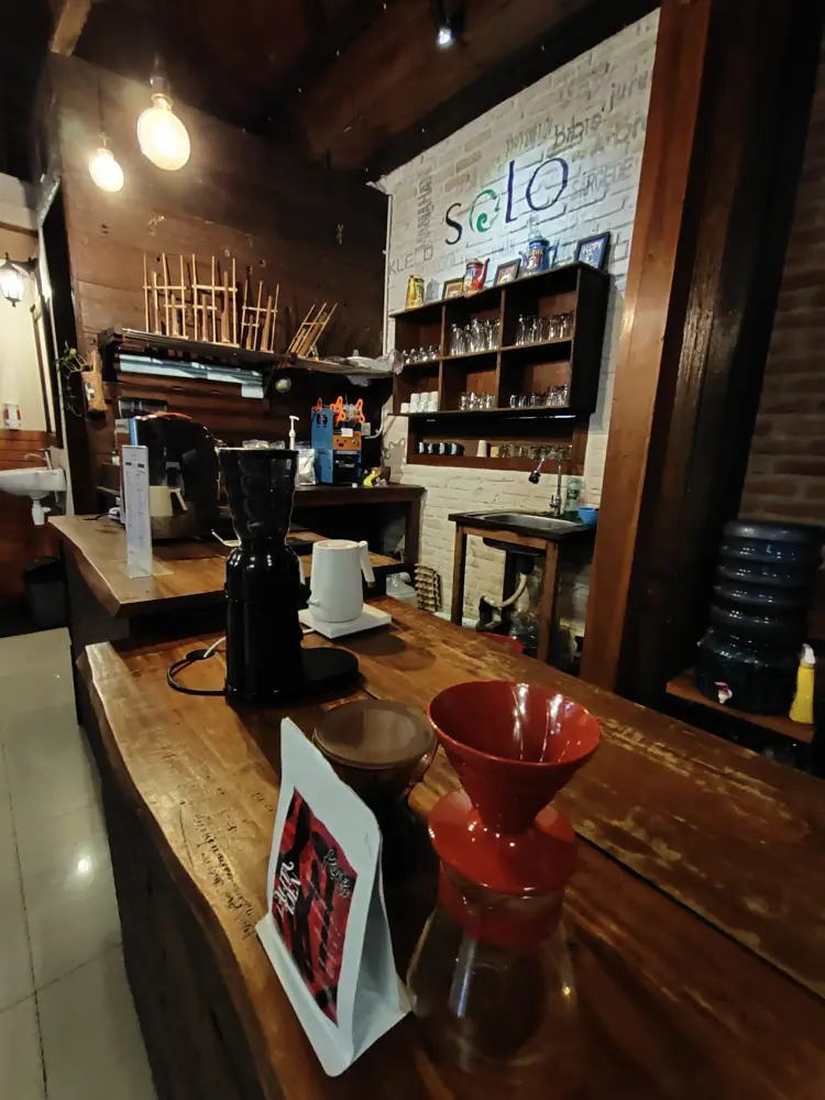 dJOGLO Waroenk & Batik 3