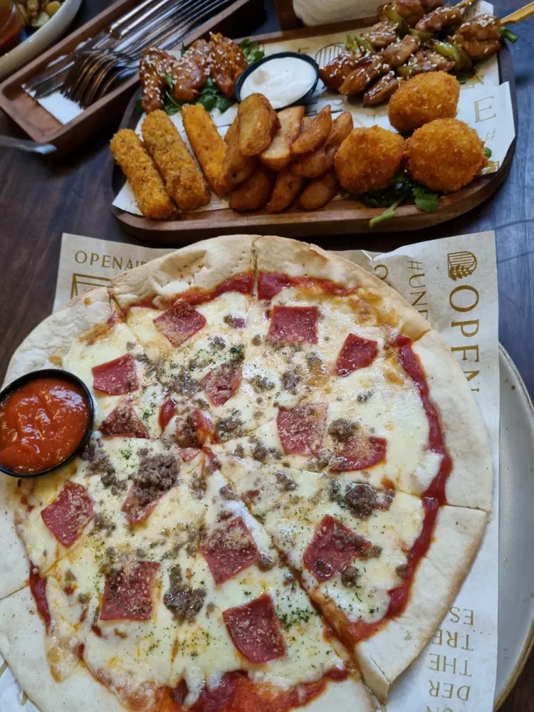 Openaire Resto Bar Market Semarang 2