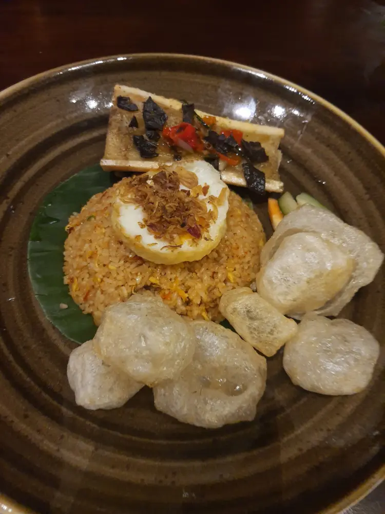 Openaire Resto Bar Market Semarang 9