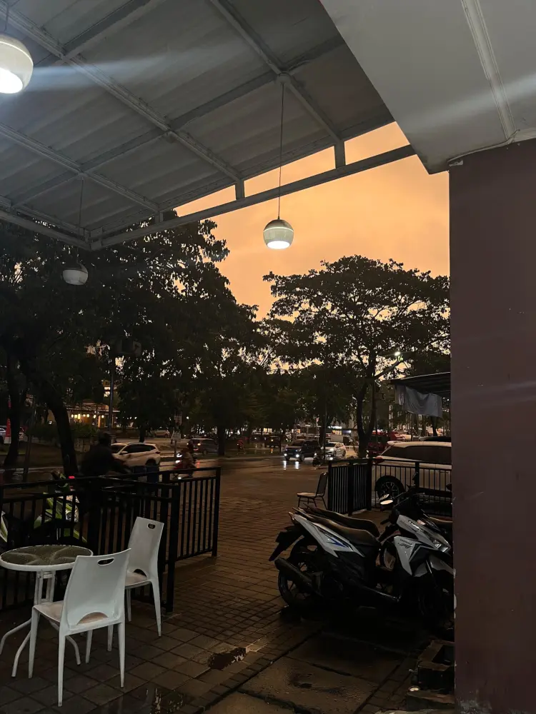 Momoyo - Kota Harapan Indah 5