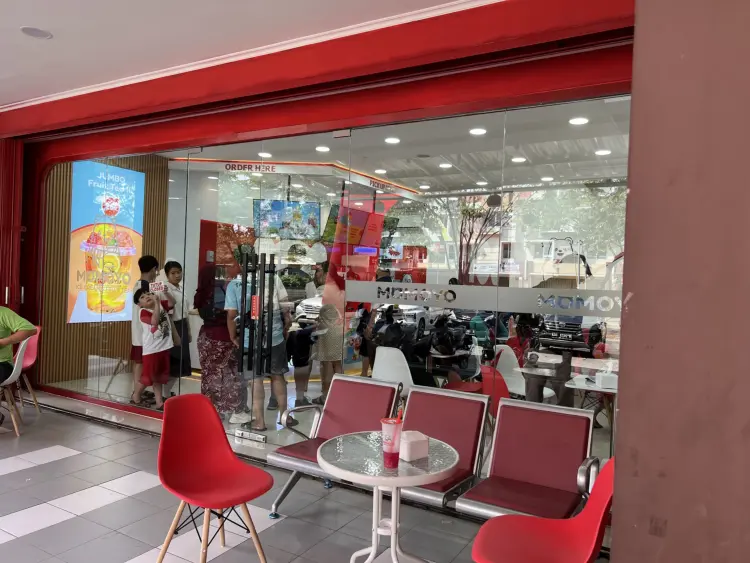 Momoyo - Kota Harapan Indah 2