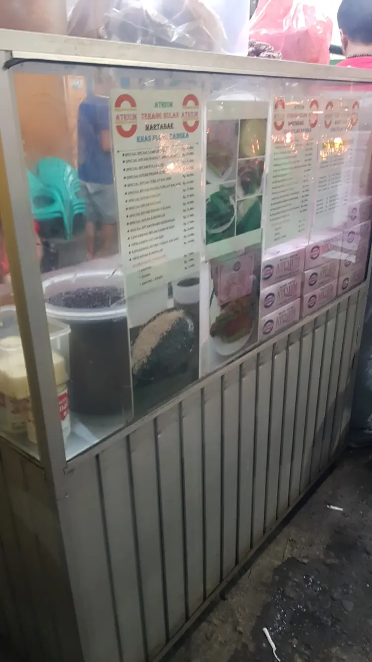 A Medan `Lokal`'s favorite Martabak for over 10 years! Tourists, don't miss out