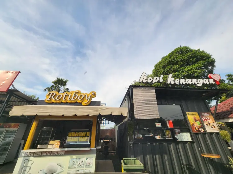 Kopi Kenangan - SPBU Pertamina Jemursari 1