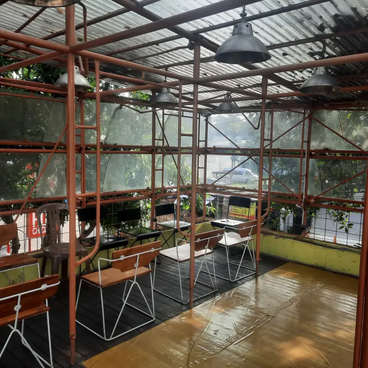 Hotways Chicken Bandung Tamansari 9