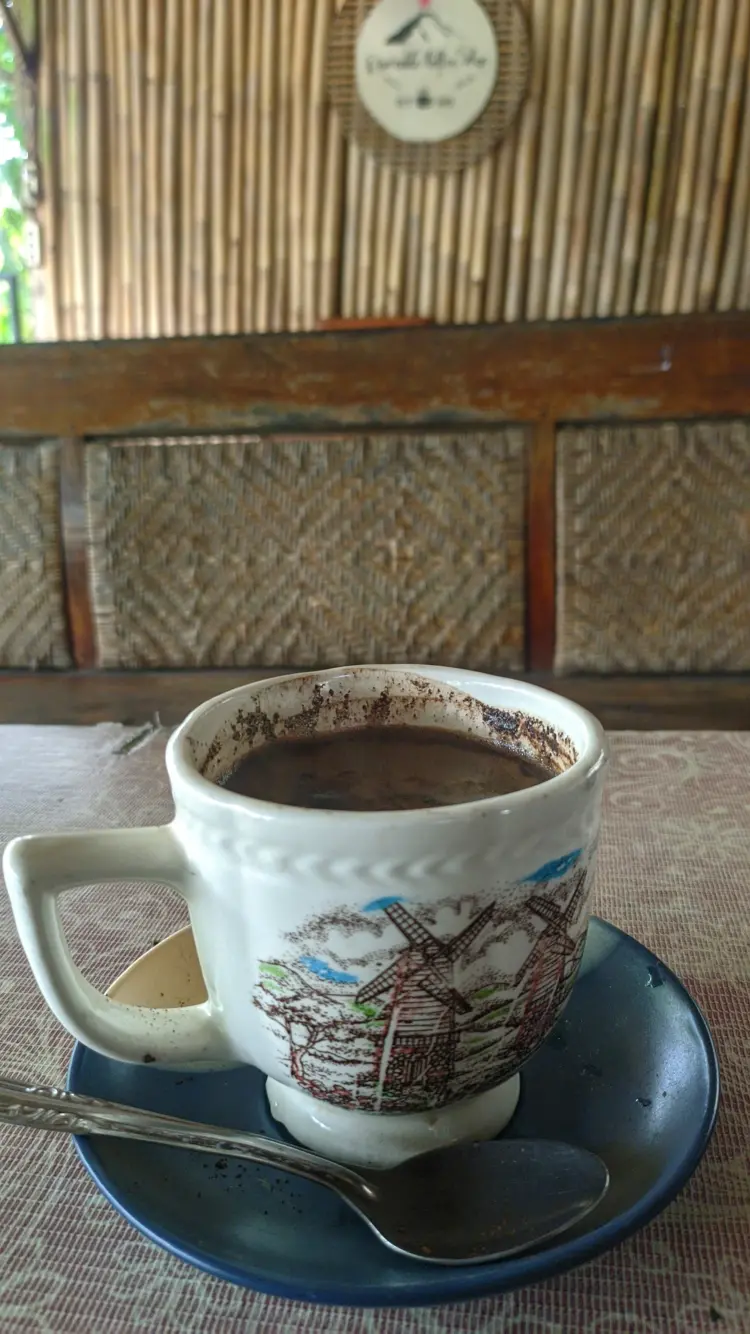 Riverside Coffee Shop 9