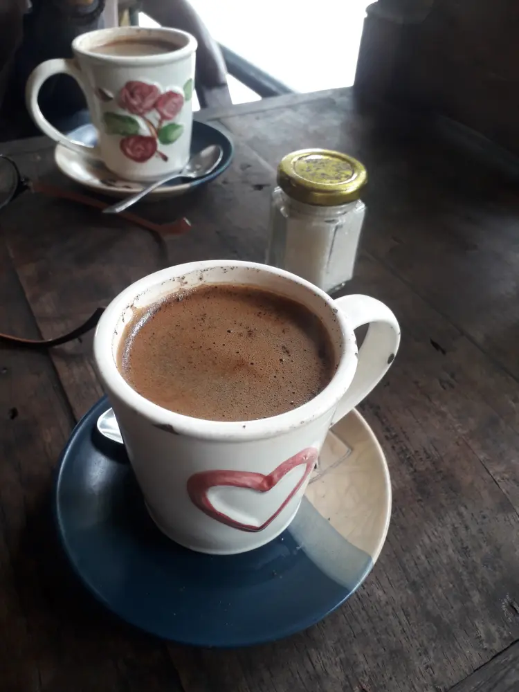 Riverside Coffee Shop 6