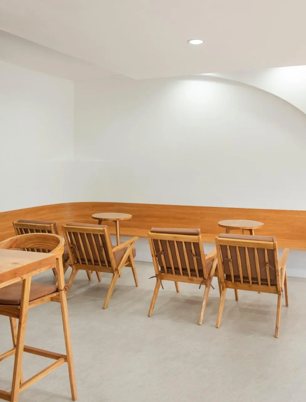 Kok bisa sih kafe hotel doang berani ngaku mille-feuille-nya paling Mantap sedunia? 7