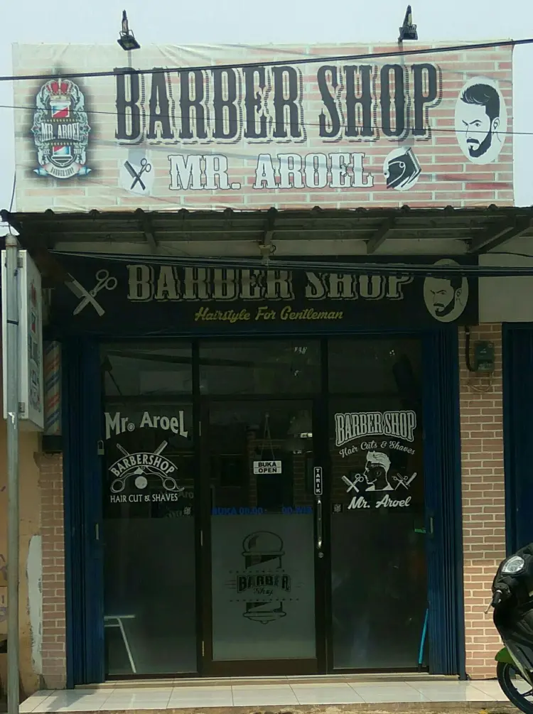 MR AROEL BARBERSHOP 1